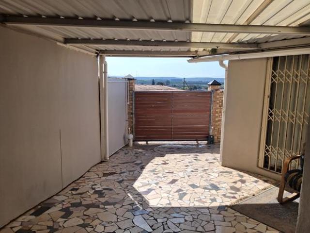 1 Bedroom House in Zwide
