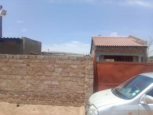 1 bedroom house on the market in win.