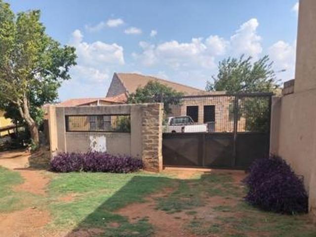 1 bedroom house on the market in doornkop