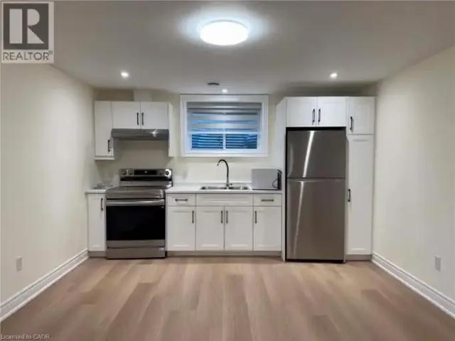 1 Bedroom House Niagara Falls ON 105334148
