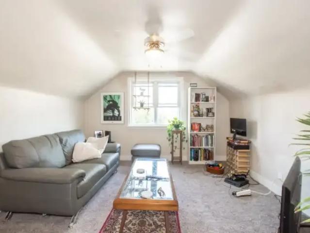 1 Bedroom House St. Catharines ON 102846381