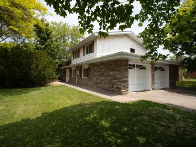1 Bedroom House St. Catharines ON 105185856