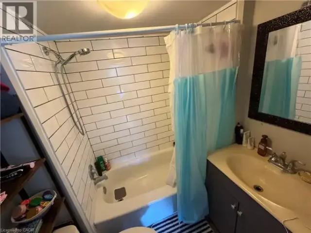 1 Bedroom House St. Catharines ON LS100171829