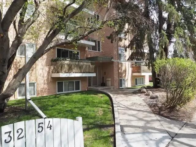 1 Bedroom House Red Deer AB 101725368