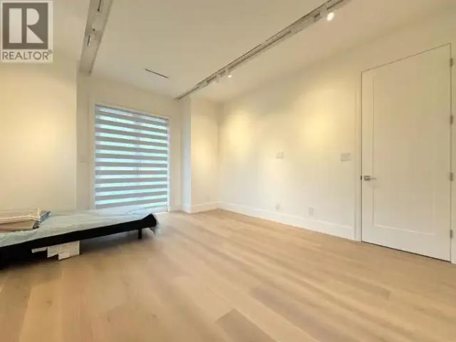 1 Bedroom House Richmond BC 104888809