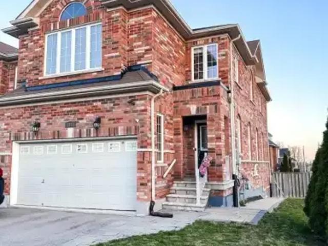 1 Bedroom House Richmond Hill ON 103740064