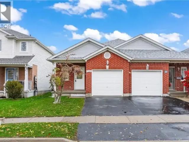 1 Bedroom House Waterloo ON 102434527
