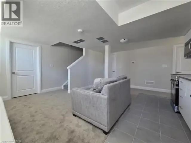 1 Bedroom House Waterloo ON 102658677