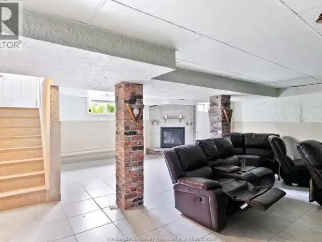 1 Bedroom House Windsor ON 103091778