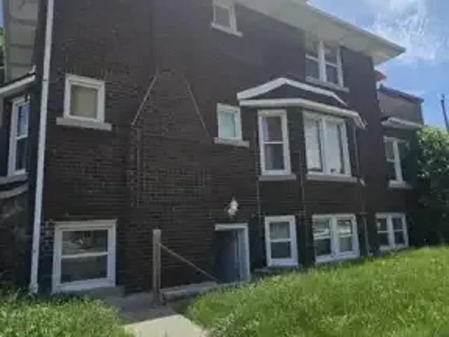 1 Bedroom House Windsor ON 103338641