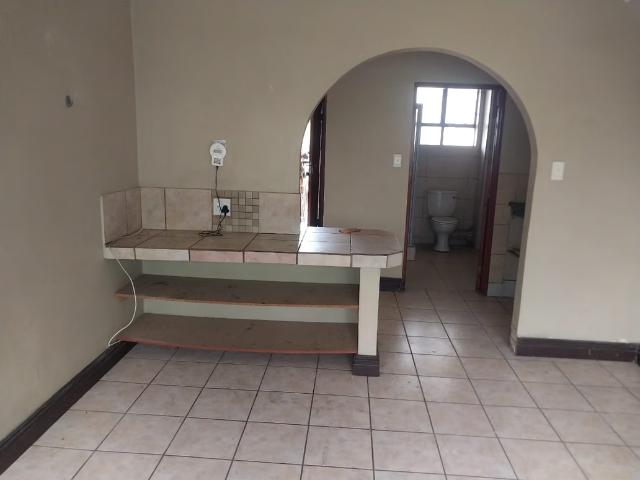 1 Bedroom House To Let in Phalaborwa