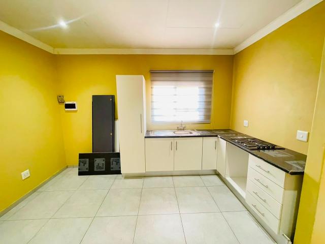 1 Bedroom House To Rent in East Lynne