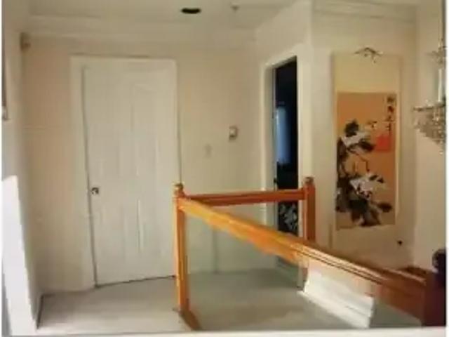 1 Bedroom House Vancouver BC 100977038