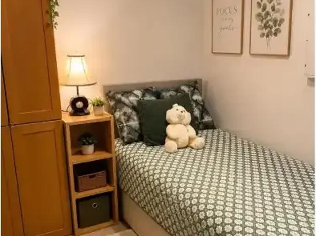 1 Bedroom House Vancouver BC 102701591