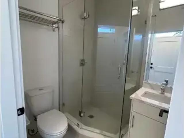 1 Bedroom House Vancouver BC 102811717