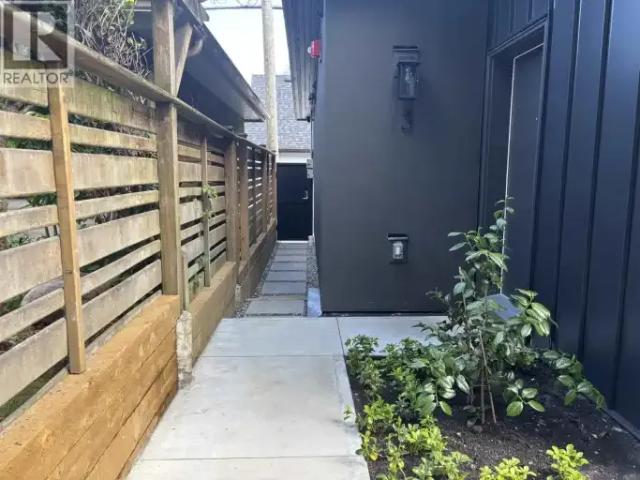 1 Bedroom House Vancouver BC 103338608