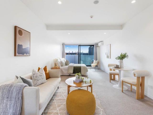 1 Bedroom on Edwin St