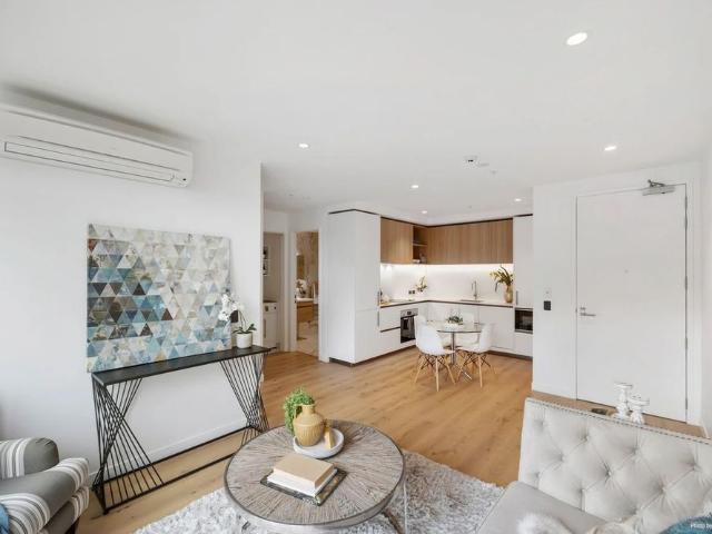 1 Bedroom on Purewa Road