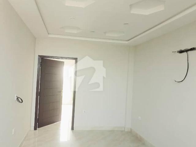 1 bedroom sami furnished apartment for rent in sector d bahria town lahore