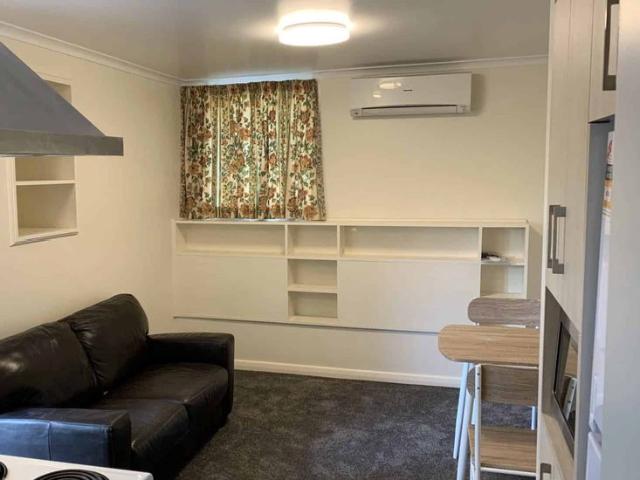 1 bedroom Self Contained Unit
