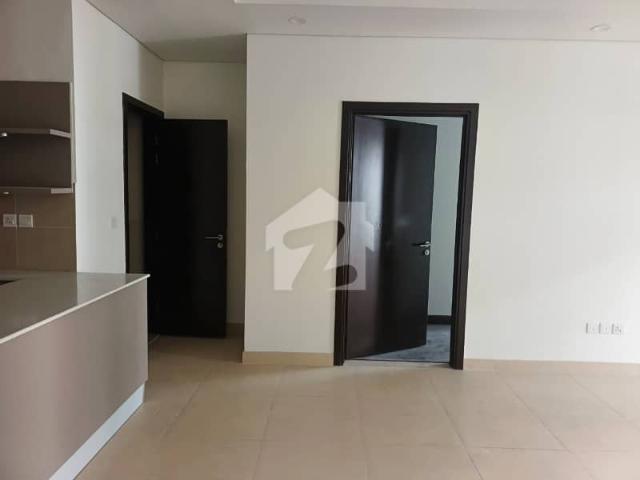 1 Bedroom Semi Furnished Apartment For Rent