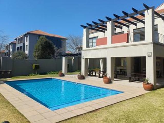 1 bedroom semi furnished loft apartm.