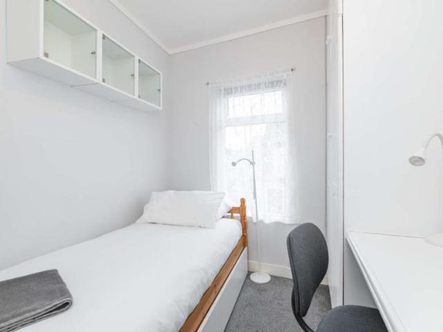 1 Bedroom Shared Living Dublin Dublin D04 X016 100307047