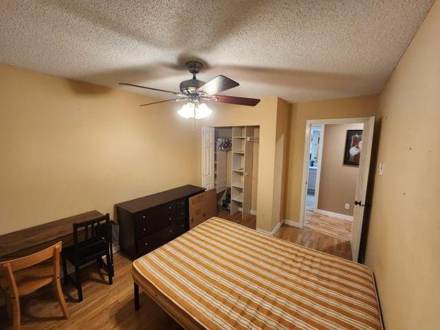 1 Bedroom Shared Living/roommate New Westminster BC 96647389