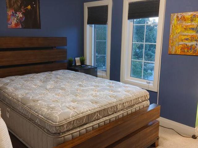 1 Bedroom Shared Living/roommate Oakville ON 96647375