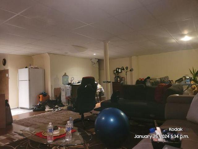 1 Bedroom Shared Living/roommate Ajax ON 97413178