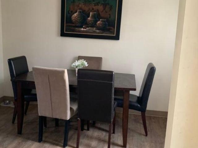 1 Bedroom Shared Living/roommate Edmonton AB LS97416919