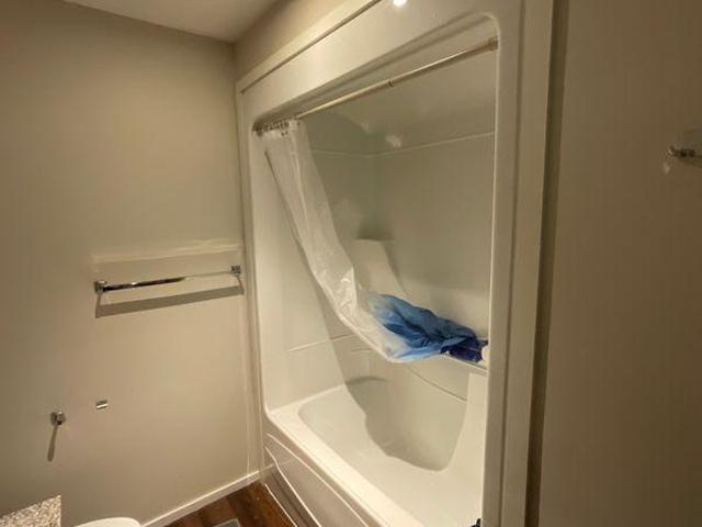 1 Bedroom Shared Living/roommate Halifax NS LS96647627