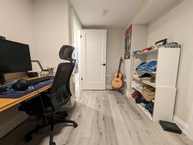 1 Bedroom Shared Living/roommate Hamilton ON LS97413873