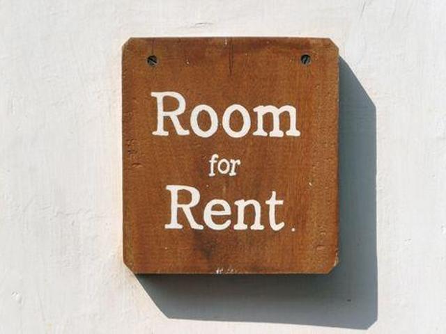 1 Bedroom Shared Living/roommate Hemmingford QC LS96647696
