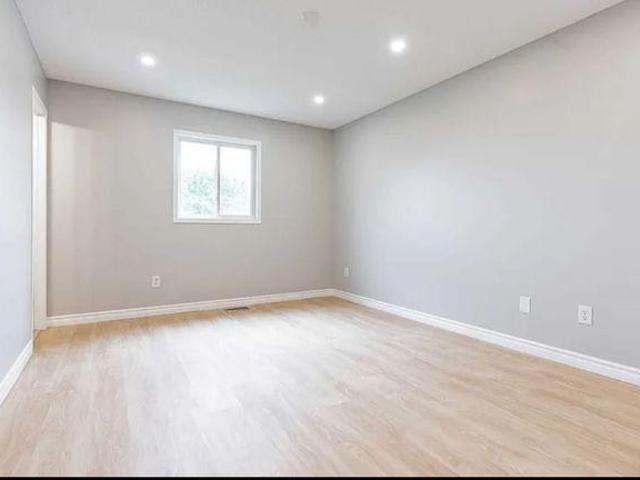 1 Bedroom Shared Living/roommate Kitchener ON LS97421631