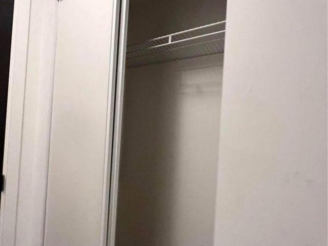 1 Bedroom Shared Living/roommate Richmond Hill ON 96649083