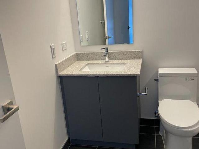 1 Bedroom Shared Living/roommate Toronto ON 96647955