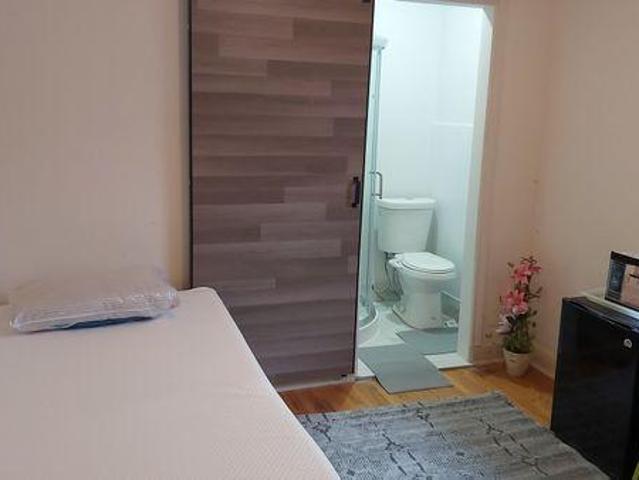 1 Bedroom Shared Living/roommate Toronto ON 96647167