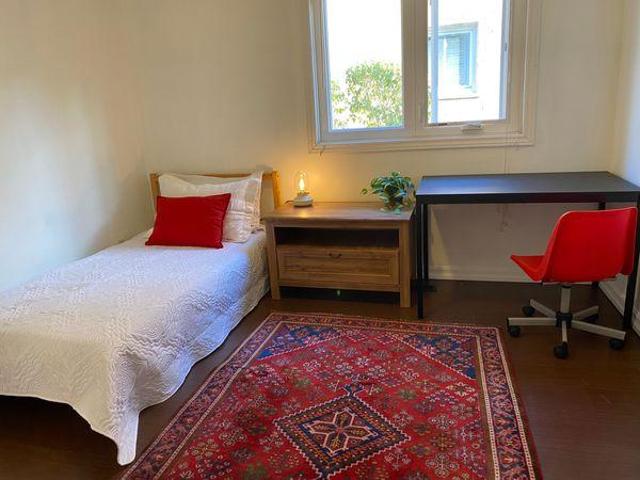 1 Bedroom Shared Living/roommate Toronto ON 96649092