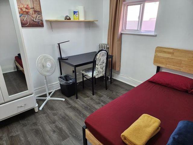 1 Bedroom Shared Living/roommate Toronto ON LS96648892