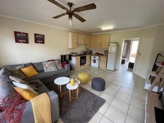 1 Bedroom Simplex in Villieria