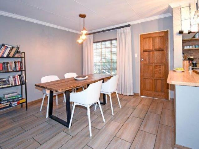 1 Bedroom Simplex in Highveld