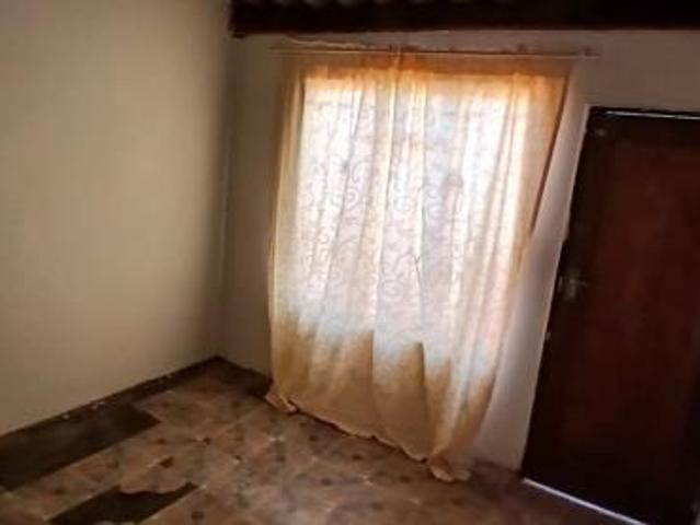 1 Bedroom Simplex in Kimberley Central