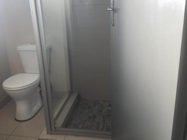 1 Bedroom Simplex in Senaoane