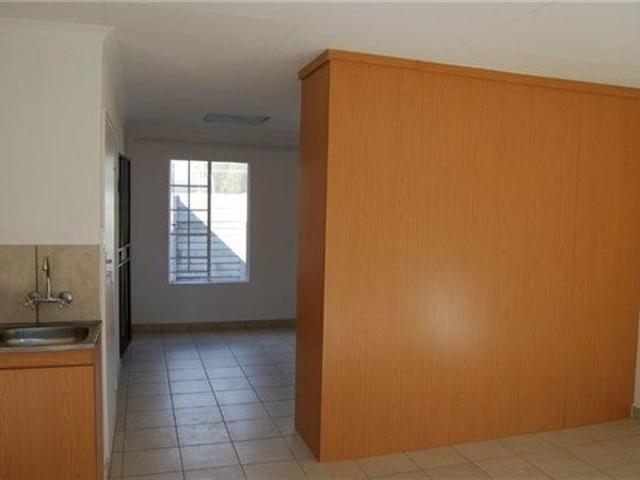 1 Bedroom Simplex in Silverton
