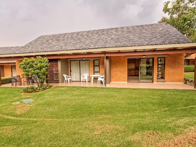 1 Bedroom Studio Apartment To Let in Retire at Midstream