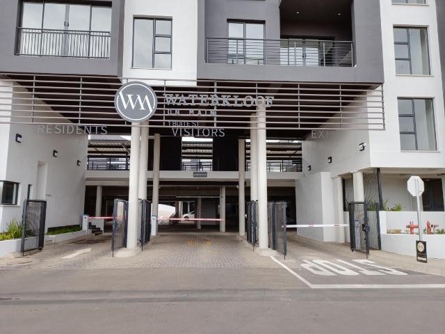 1 Bedroom Studio Apartment To Let in Waterkloof