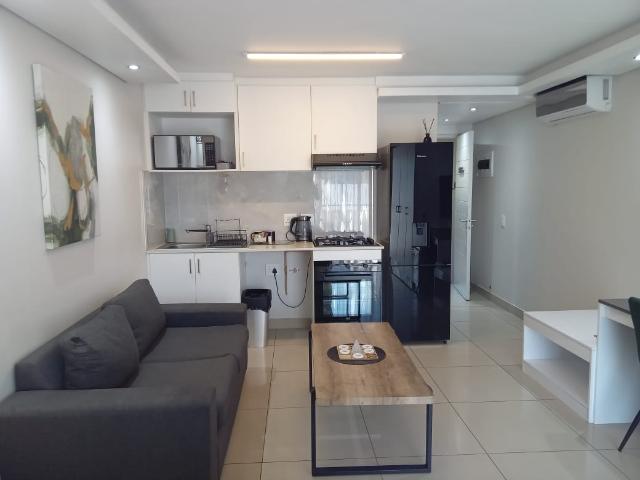 1 Bedroom Studio in Umhlanga Ridge