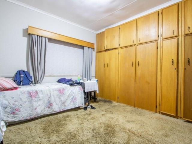 1 Bedroom Room To Let in Die Bult