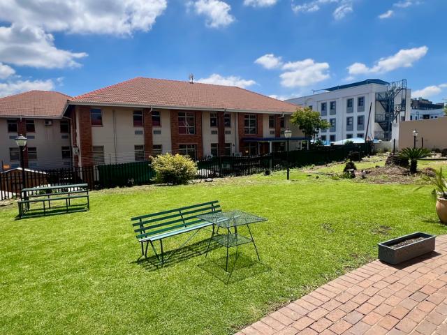 1 Bedroom Room To Let in Ferndale